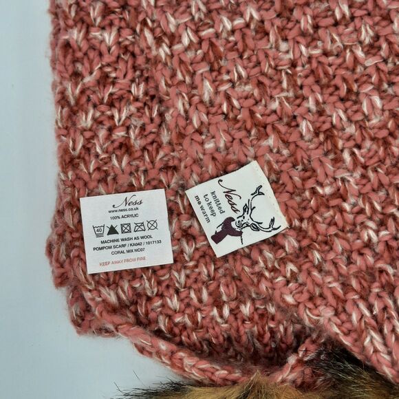 3 Pc Coral Warm Knit Scarf Gloves/ Beanie Pompom Hat / Beanie Pompom Scarf NWOT - Picture 6 of 8